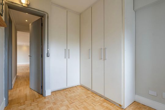 Apartamento com dois quartos e academia no condomínio para comprar. — Quarto