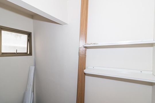 Comprar apartamento mobiliado na Vila Olímpia, 3 quartos, 1 suíte. — Dependência 