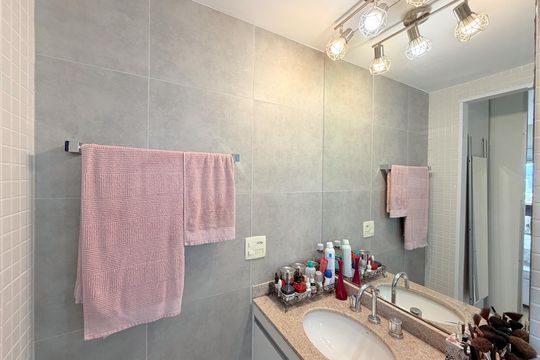 Comprar apartamento no Itaim Bibi com 2 quartos e piscina no condomínio. — foto 41