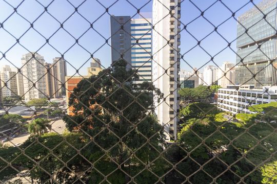 Venda de apartamento em Campo Belo com 4 suítes e varanda. — Vista Sala 1