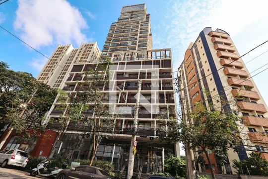 Compra apartamento mobiliado na Vila Mariana com 2 quartos, varanda gourmet e academia. — Fachada