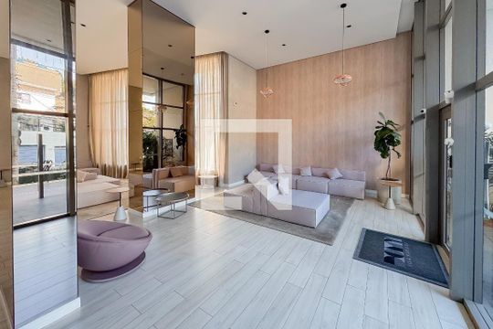Compra apartamento mobiliado na Vila Mariana com 2 quartos, varanda gourmet e academia. — Hall Social