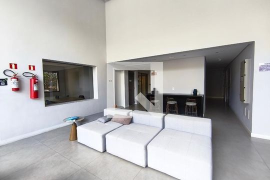 Compra apartamento mobiliado na Vila Mariana com 2 quartos, varanda gourmet e academia. — Hall