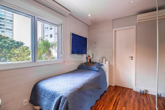 Apartamento à venda, com 274 m², 4 quartos e 4 vagas — foto 18
