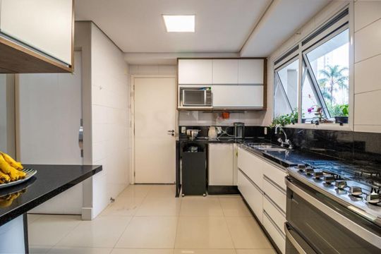 Apartamento à venda, com 274 m², 4 quartos e 4 vagas — foto 37