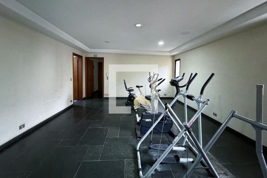 Apartamento à venda, com 405 m², 5 quartos e 4 vagas — Academia