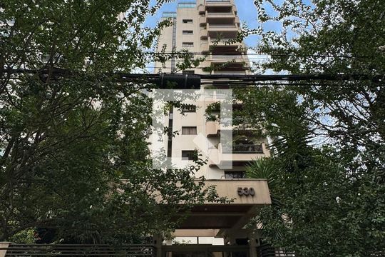 Apartamento à venda, com 405 m², 5 quartos e 4 vagas — Fachada
