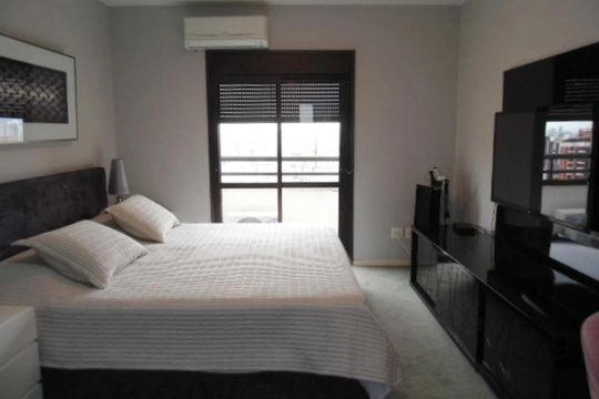 Apartamento mobiliado com 5 quartos e varanda para comprar. — foto 9