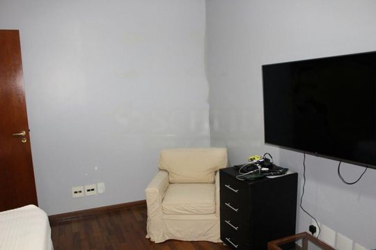 Casa à venda, com 226 m², 3 quartos e 2 vagas — foto 8