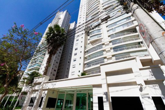 Apartamento à venda, com 112 m², 2 quartos e 2 vagas — Fachada do Condomínio