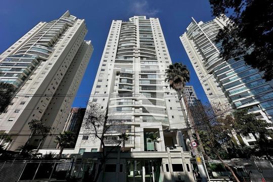 Apartamento à venda, com 112 m², 2 quartos e 2 vagas — Fachada do Prédio
