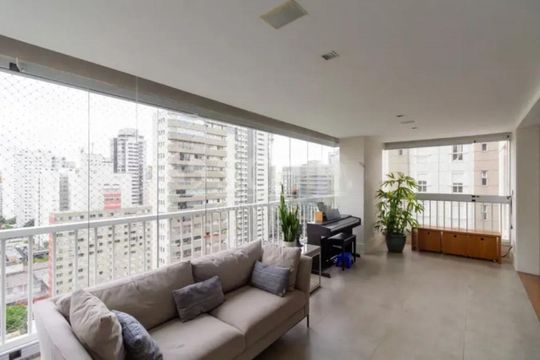Comprar apartamento mobiliado com 4 quartos e churrasqueira no condomínio. — foto 3