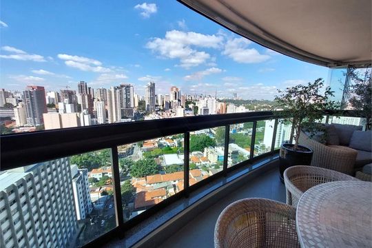Apartamento mobiliado com 3 suítes, varanda e churrasqueira. Academia no condomínio. Ideal para comprar! — foto 48