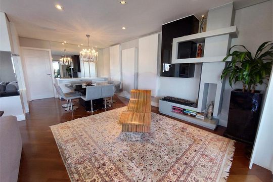 Apartamento mobiliado com 3 suítes, varanda e churrasqueira. Academia no condomínio. Ideal para comprar! — foto 4