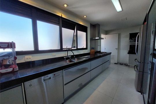 Apartamento mobiliado com 3 suítes, varanda e churrasqueira. Academia no condomínio. Ideal para comprar! — foto 42