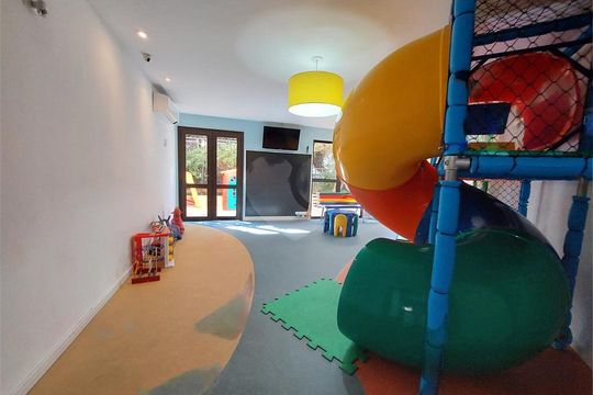 Apartamento mobiliado com 3 suítes, varanda e churrasqueira. Academia no condomínio. Ideal para comprar! — foto 20