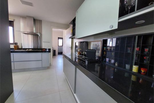 Apartamento mobiliado com 3 suítes, varanda e churrasqueira. Academia no condomínio. Ideal para comprar! — foto 41