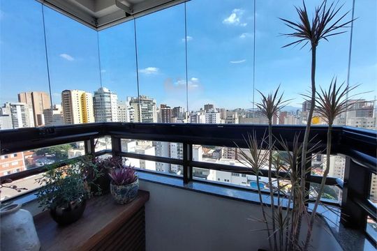 Apartamento mobiliado com 3 suítes, varanda e churrasqueira. Academia no condomínio. Ideal para comprar! — foto 47