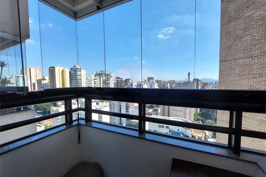 Apartamento mobiliado com 3 suítes, varanda e churrasqueira. Academia no condomínio. Ideal para comprar! — foto 46
