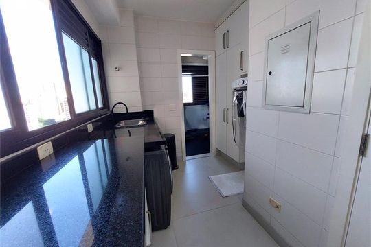 Apartamento mobiliado com 3 suítes, varanda e churrasqueira. Academia no condomínio. Ideal para comprar! — foto 37