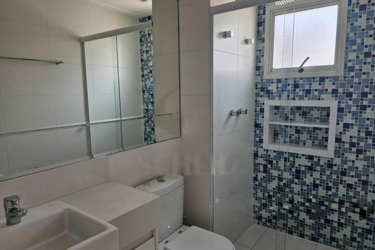 Apartamento mobiliado com 3 quartos, varanda e closet. Ideal para compra e aceita animais. — foto 10