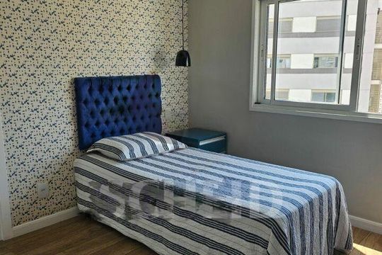 Apartamento mobiliado com 3 quartos, varanda e closet. Ideal para compra e aceita animais. — foto 9