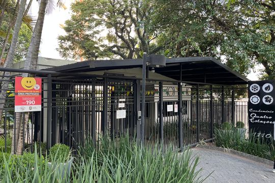 Comprar apartamento na Vila Leopoldina com 2 quartos, piscina e churrasqueira. — Fachada do Prédio