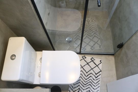 Comprar apartamento na Vila Leopoldina com 2 quartos, piscina e churrasqueira. — Banheiro 1