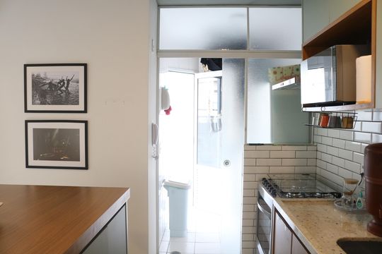 Comprar apartamento na Vila Leopoldina com 2 quartos, piscina e churrasqueira. — Cozinha