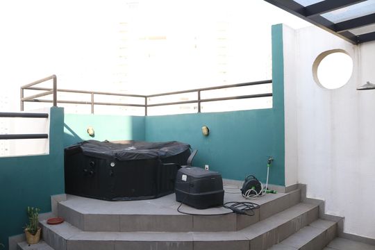 Comprar apartamento na Vila Leopoldina com 2 quartos, piscina e churrasqueira. — Varanda