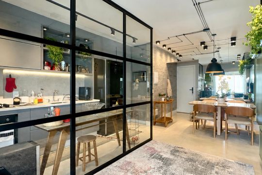 Comprar apartamento em Sumarezinho com 2 quartos, 1 suíte, varanda e academia no condomínio. — Sala de TV