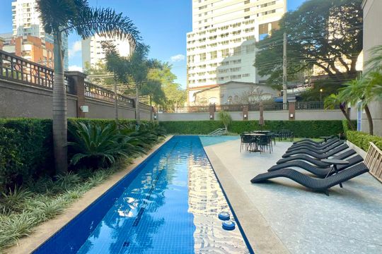 Comprar apartamento em Sumarezinho com 2 quartos, 1 suíte, varanda e academia no condomínio. — Piscina