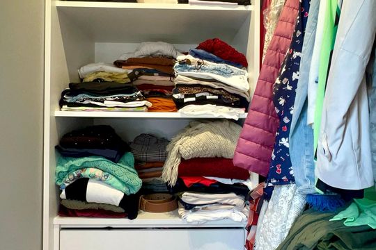 Comprar apartamento em Sumarezinho com 2 quartos, 1 suíte, varanda e academia no condomínio. — Closet do quarto