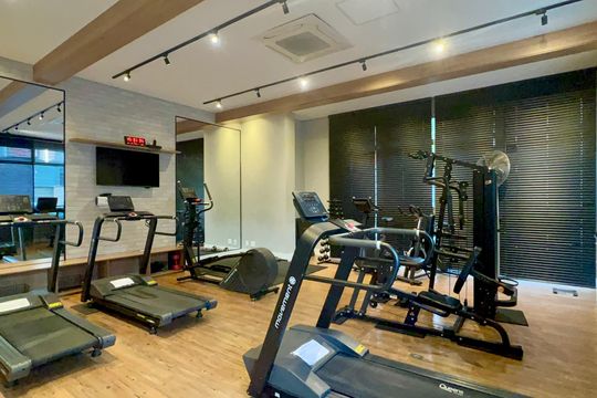 Comprar apartamento em Sumarezinho com 2 quartos, 1 suíte, varanda e academia no condomínio. — Academia