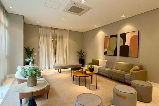 Comprar apartamento em Sumarezinho com 2 quartos, 1 suíte, varanda e academia no condomínio. — Salão de Festas