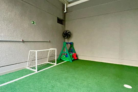 Comprar apartamento em Sumarezinho com 2 quartos, 1 suíte, varanda e academia no condomínio. — Quadra