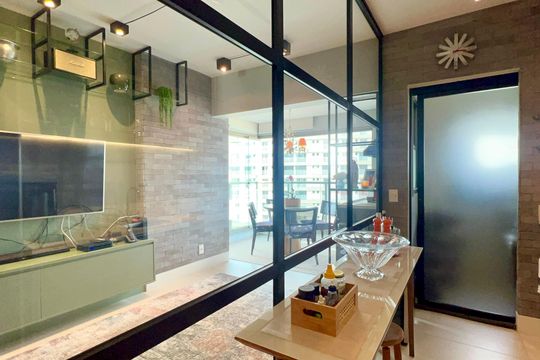 Comprar apartamento em Sumarezinho com 2 quartos, 1 suíte, varanda e academia no condomínio. — Cozinha
