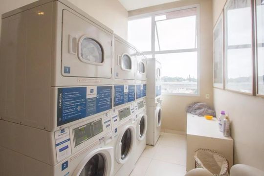 Apartamento com 2 quartos à venda. Oportunidades de compra incríveis disponíveis! — Área comum - Lavanderia
