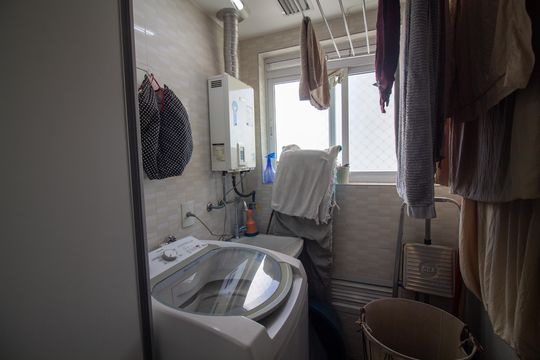 Apartamento com 2 quartos à venda. Oportunidades de compra incríveis disponíveis! — Área de Serviço
