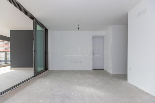 Apartamento mobiliado com 3 quartos, quintal e varanda. Venda aceita animais. — foto 15