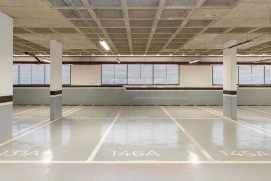 Apartamento mobiliado com 3 quartos, quintal e varanda. Venda aceita animais. — foto 30