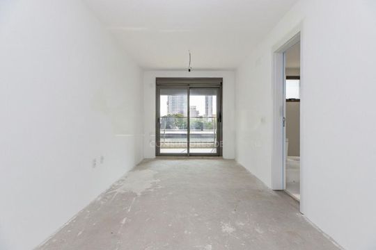 Apartamento mobiliado com 3 quartos, quintal e varanda. Venda aceita animais. — foto 7