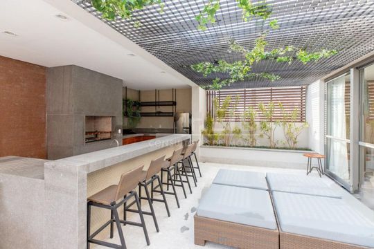 Apartamento mobiliado com 3 quartos, quintal e varanda. Venda aceita animais. — foto 25