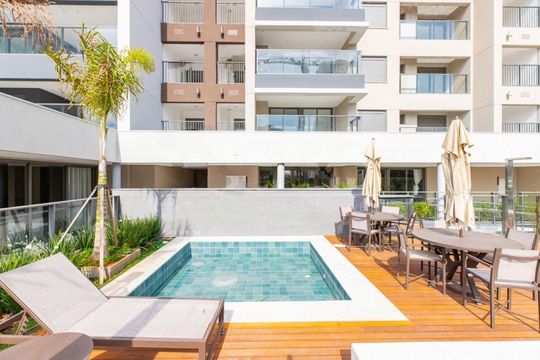 Apartamento mobiliado com 3 quartos, quintal e varanda. Venda aceita animais. — foto 34