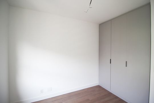 Venda de apartamento em Indianópolis com 2 quartos. — Suíte 2