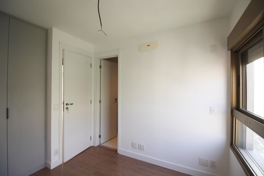 Venda de apartamento em Indianópolis com 2 quartos. — Suíte 2