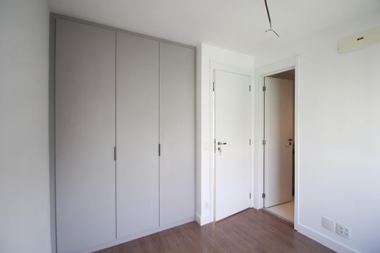 Venda de apartamento em Indianópolis com 2 quartos. — Suíte 2