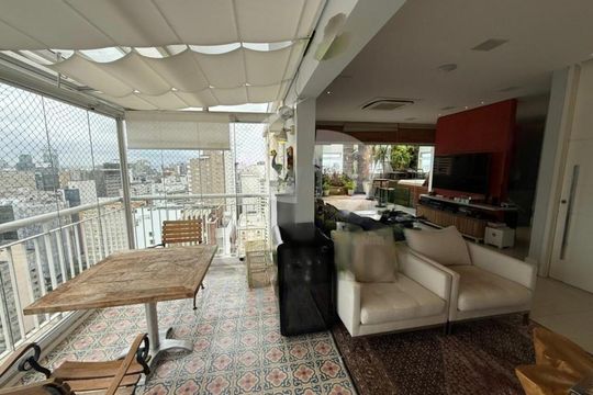 Comprar apartamento mobiliado com 4 quartos, varanda, quintal, piscina e churrasqueira no condomínio. — foto 38