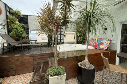 Comprar apartamento mobiliado com 4 quartos, varanda, quintal, piscina e churrasqueira no condomínio. — foto 41