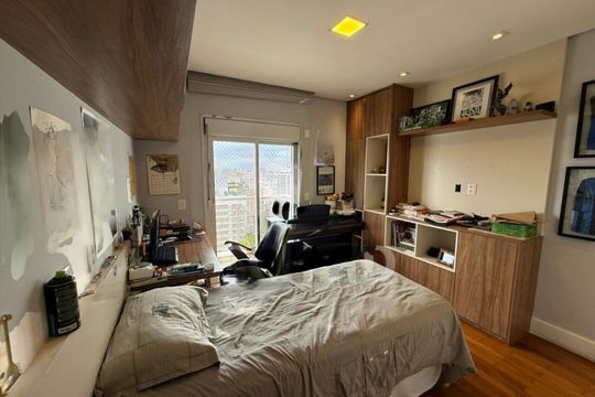 Comprar apartamento mobiliado com 4 quartos, varanda, quintal, piscina e churrasqueira no condomínio. — foto 19